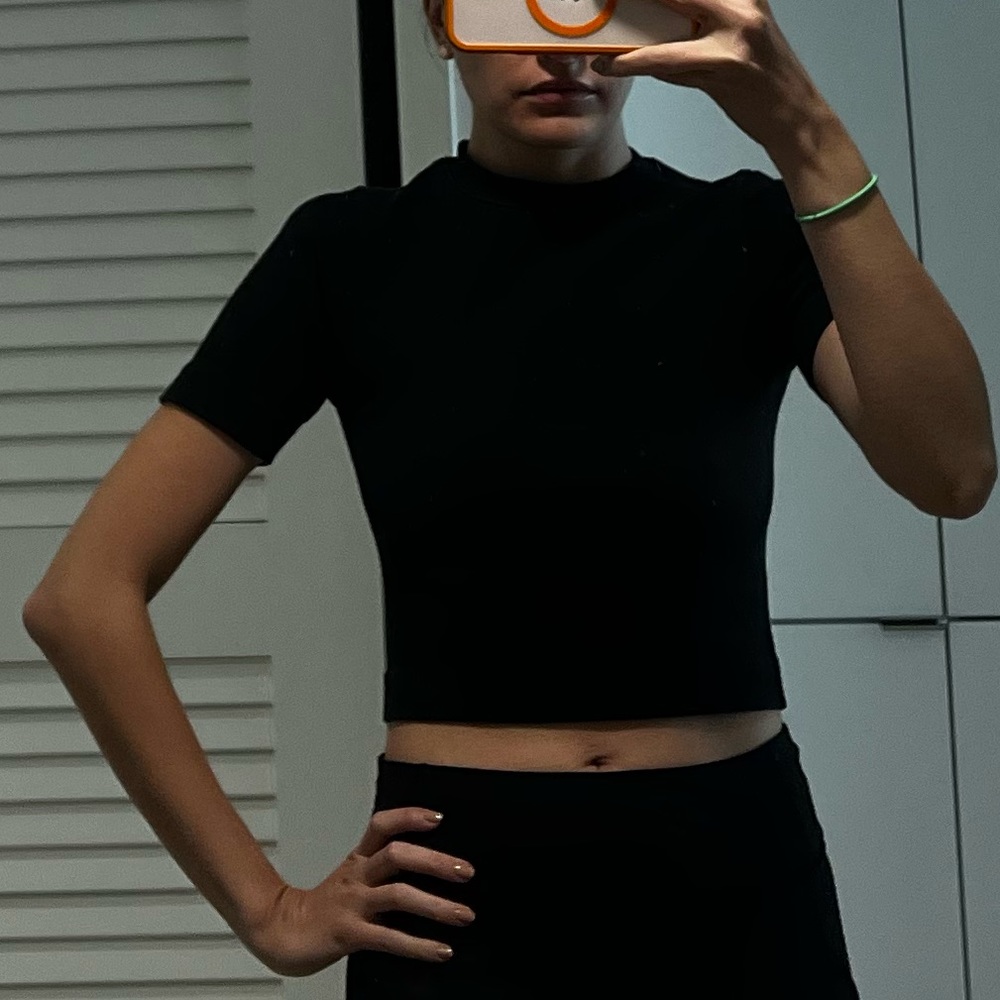 Black Everlane ribbed crop top